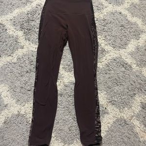 Lululemon French press leggings (like new)